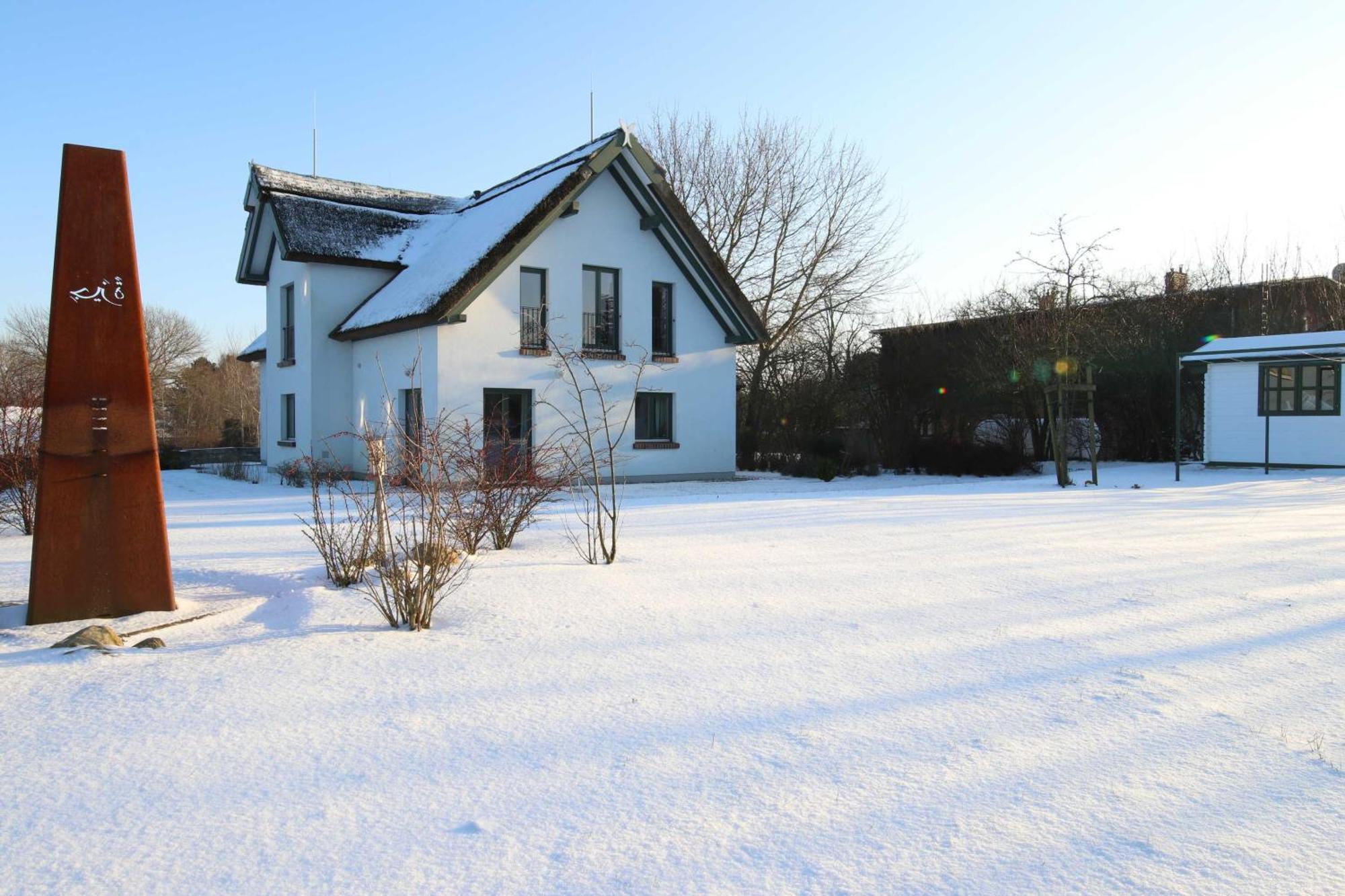 Reetdachhaus Im Fischerdorf Freest Buitenkant foto